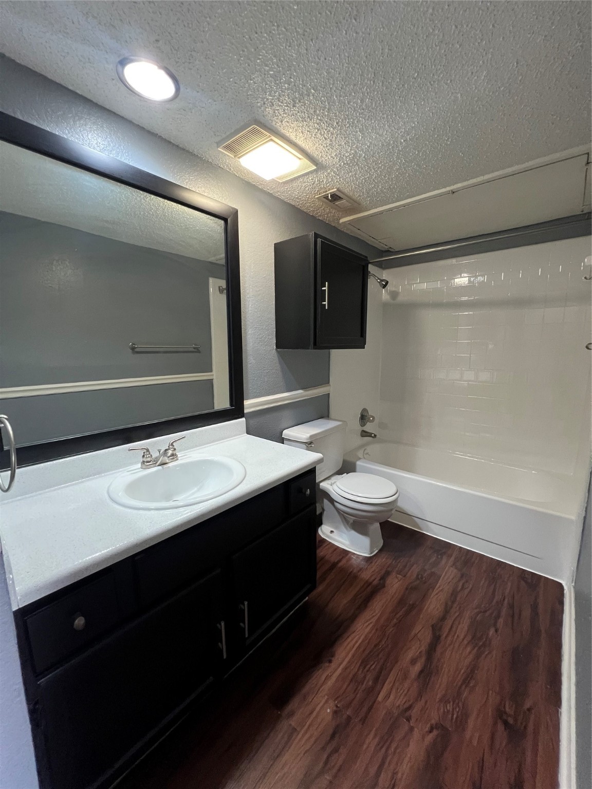 2015 Wesley Drive Apt M , Arlington, TX, 76012 | 20903951 | Realty Texas LLC