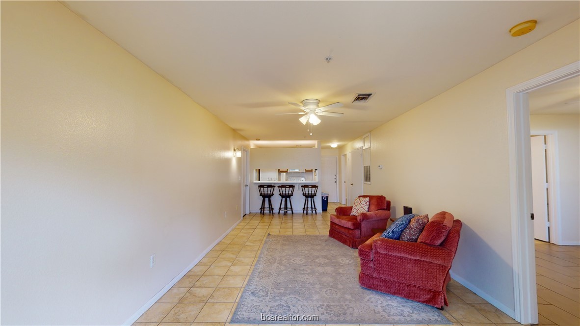529 Southwest Parkway 102 Room A, B & C , College Station, TX, 77840 | 25004598 | Realty Texas LLC