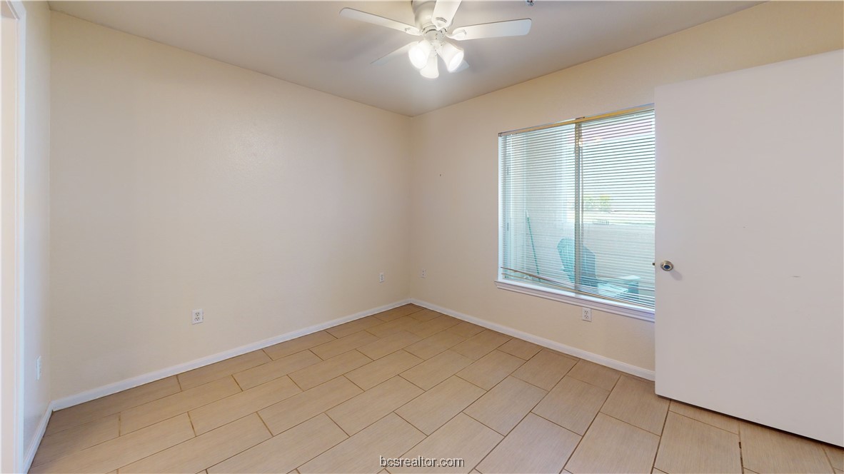 529 Southwest Parkway 102 Room A, B & C , College Station, TX, 77840 | 25004598 | Realty Texas LLC