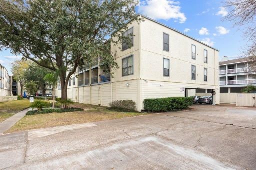 4001 Nasa Parkway 219 , El Lago, TX, 77586 | 32864074 | Realty Texas LLC