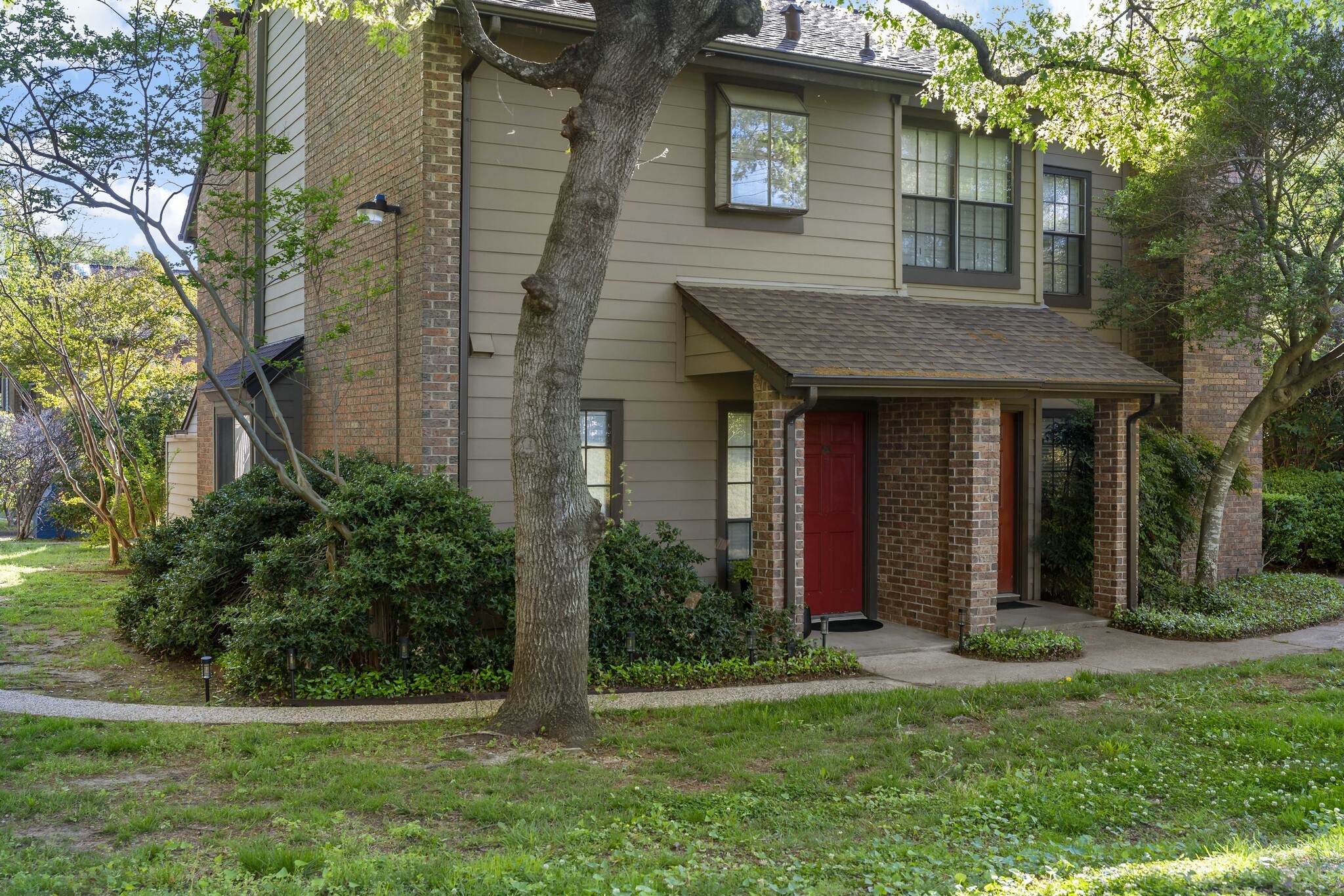 9910 Royal Lane 1401 , Dallas, TX, 75231 | 20904117 | Realty Texas LLC