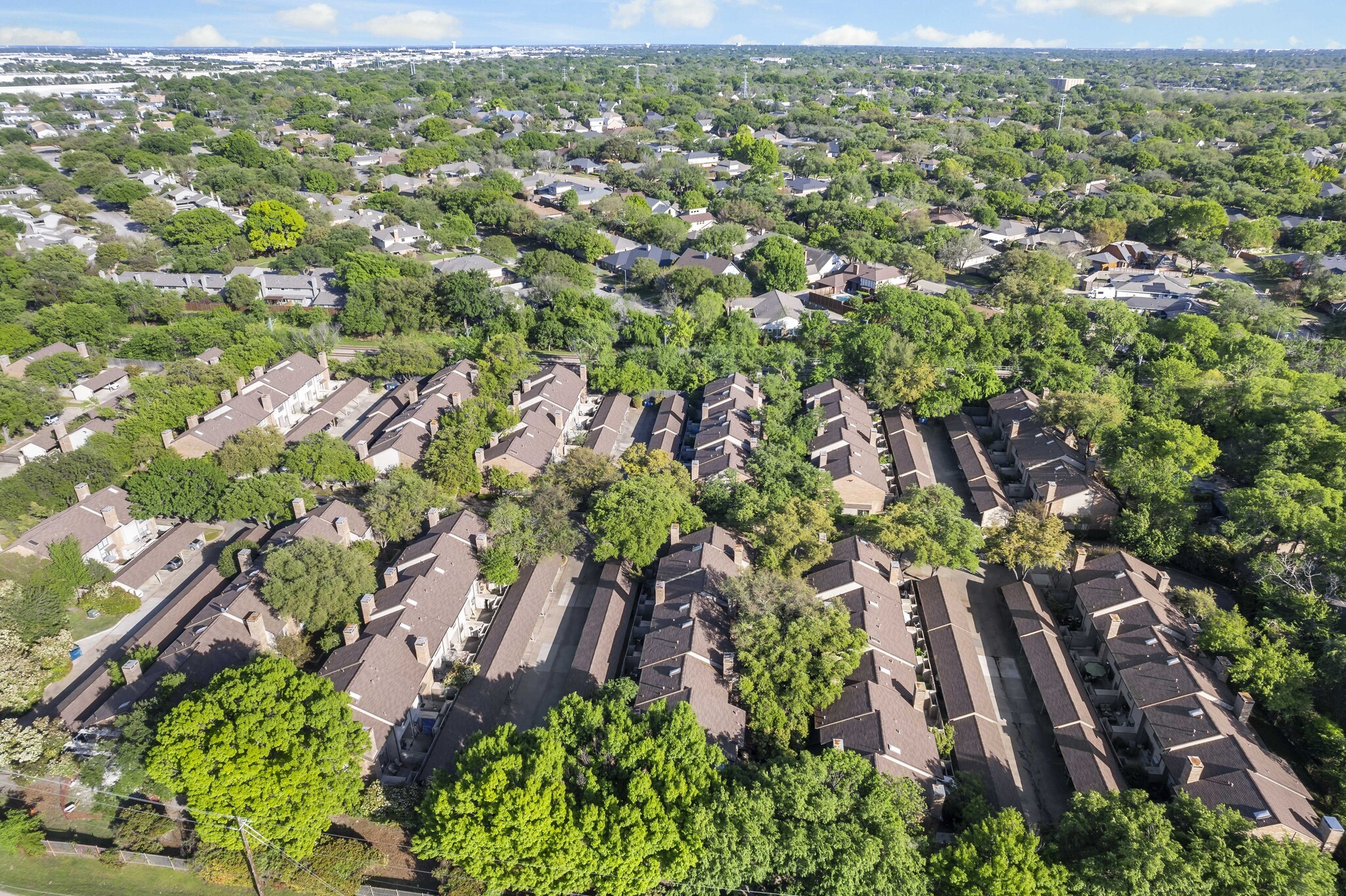 9910 Royal Lane 1401 , Dallas, TX, 75231 | 20904117 | Realty Texas LLC