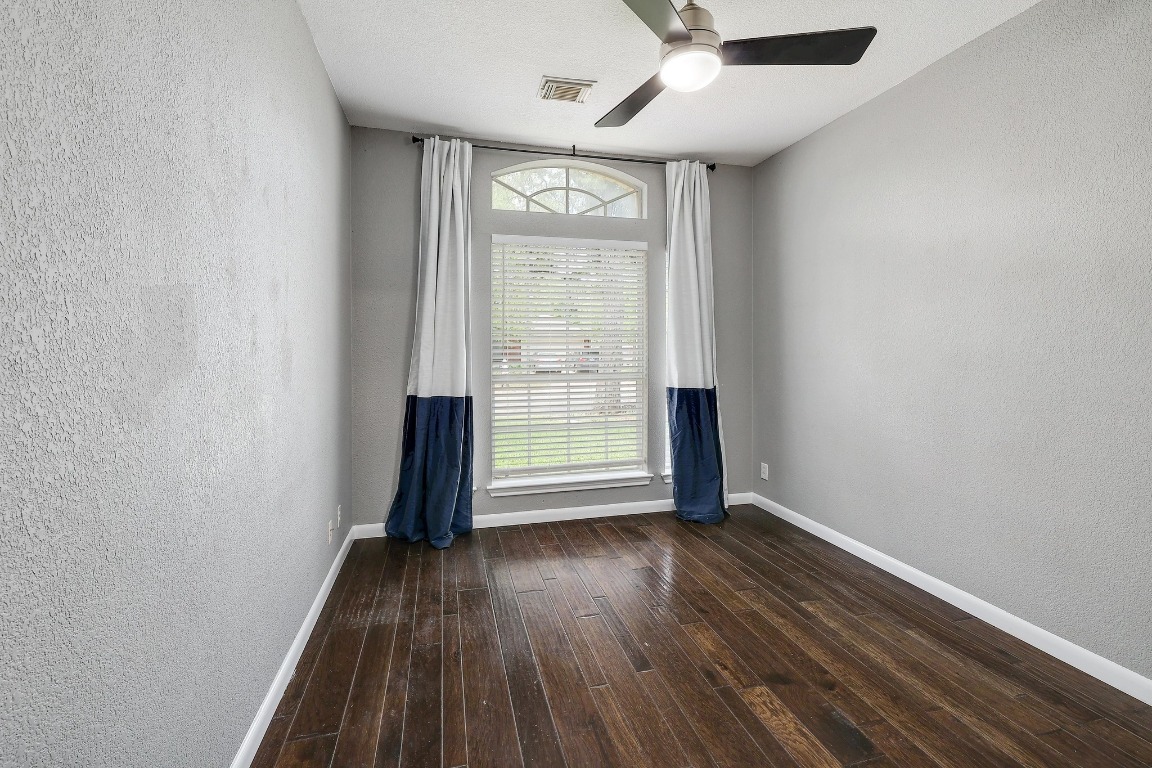 2616 Glenwood Trail , Cedar Park, TX, 78613 | 2937908 | Realty Texas LLC