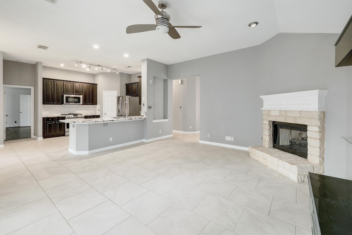 2616 Glenwood Trail , Cedar Park, TX, 78613 | 2937908 | Realty Texas LLC