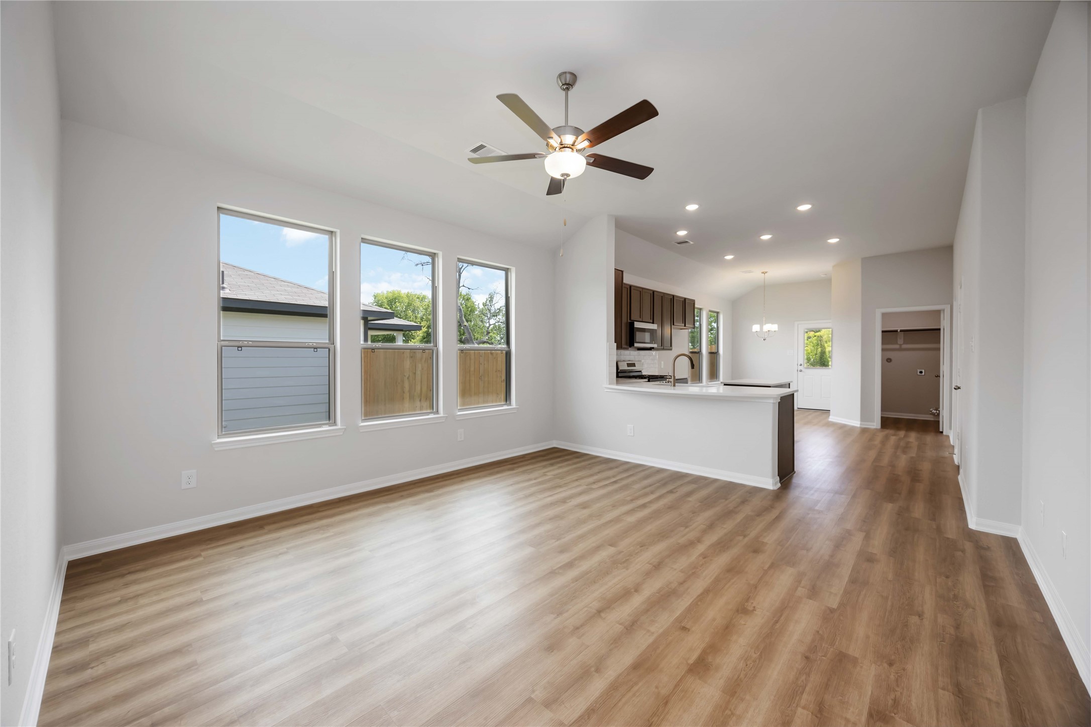11752 Whirlaway Drive , Willis, TX, 77318 | 8737150 | Realty Texas LLC