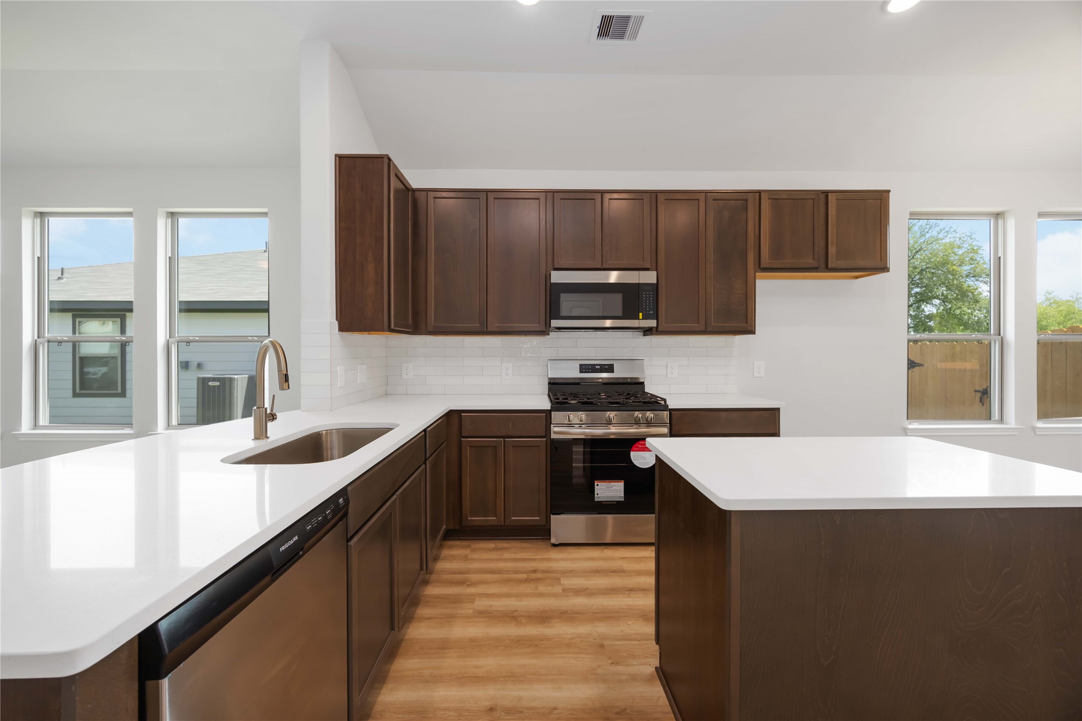 11752 Whirlaway Drive , Willis, TX, 77318 | 8737150 | Realty Texas LLC