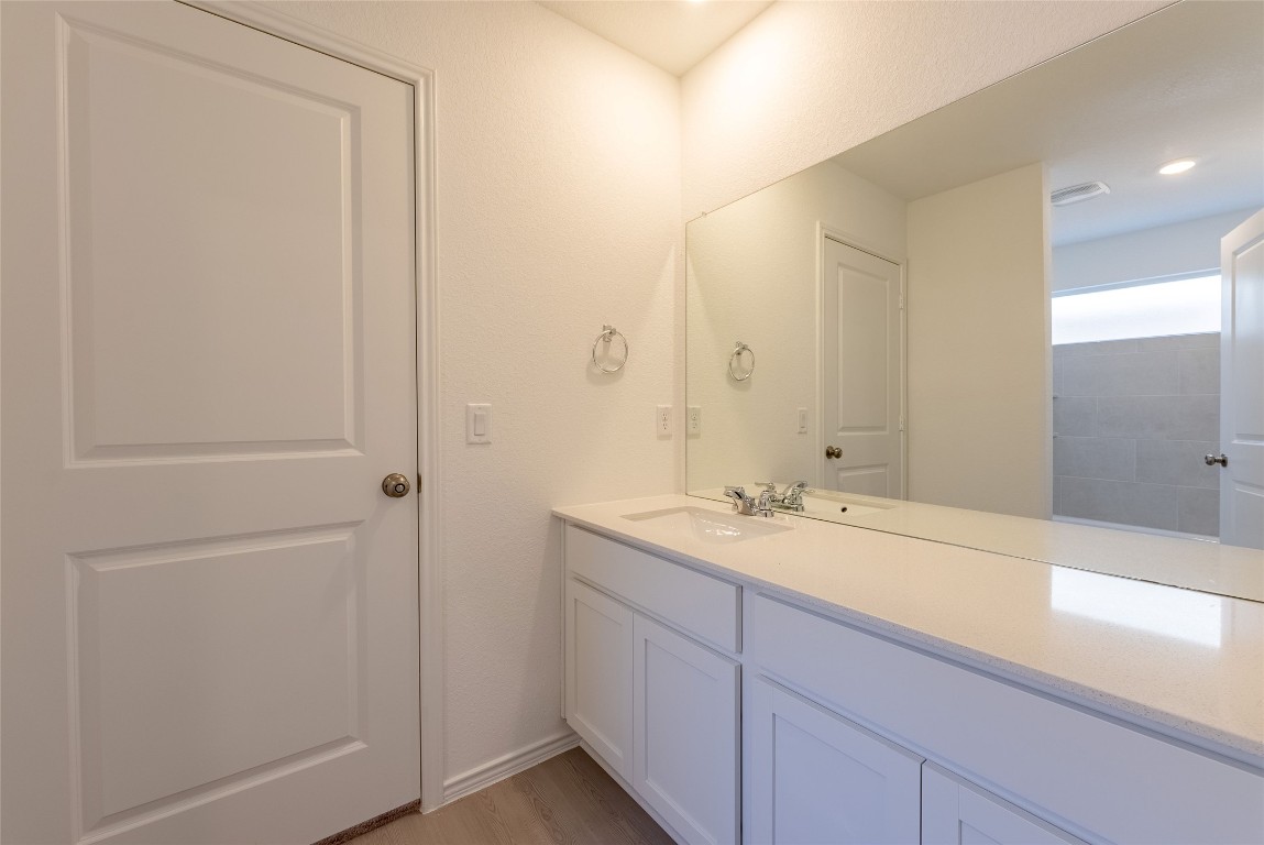 220 Camargue Drive , Hutto, TX, 78634 | 8104091 | Realty Texas LLC