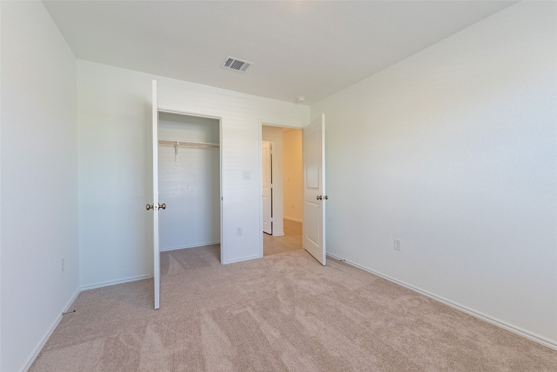 220 Camargue Drive , Hutto, TX, 78634 | 8104091 | Realty Texas LLC