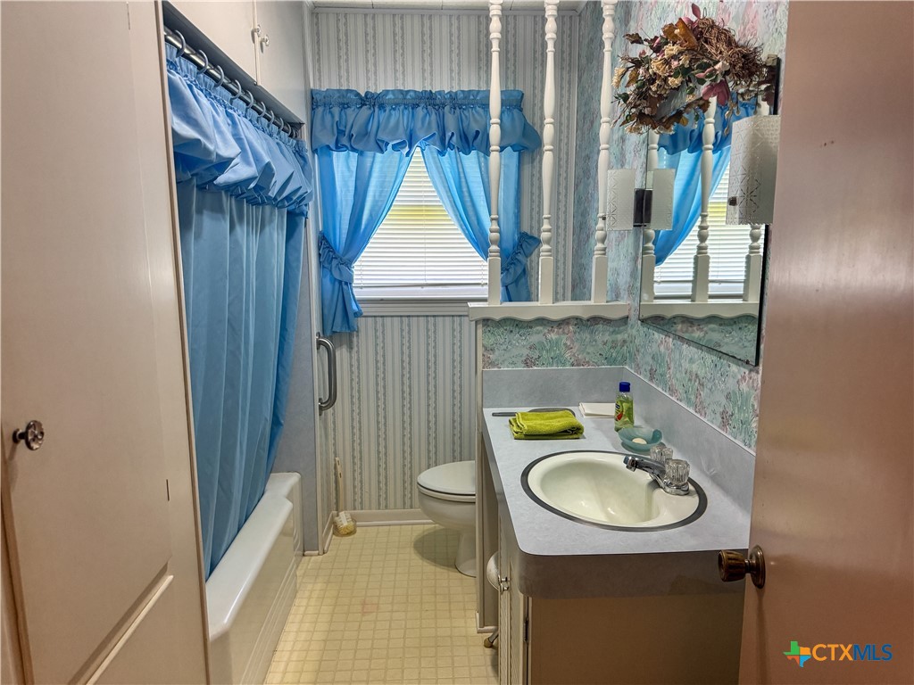833 State Highway 172 , Ganado, TX, 77962 | 576776 | Realty Texas LLC