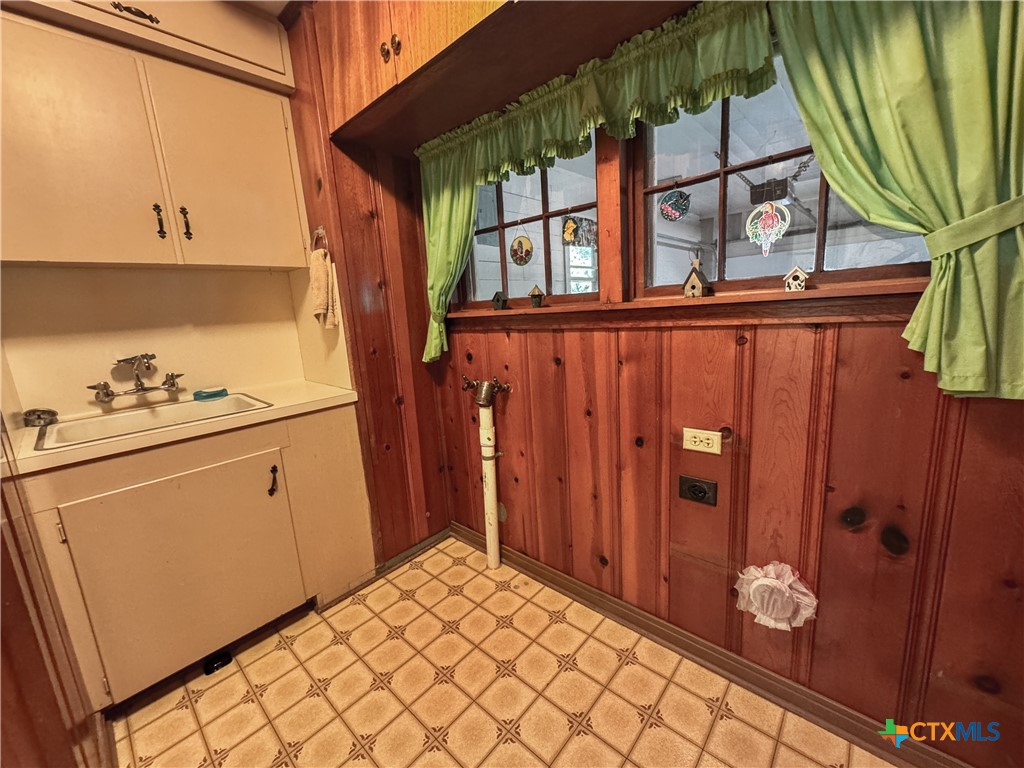 833 State Highway 172 , Ganado, TX, 77962 | 576776 | Realty Texas LLC