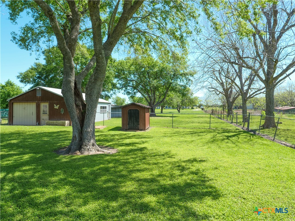 833 State Highway 172 , Ganado, TX, 77962 | 576776 | Realty Texas LLC