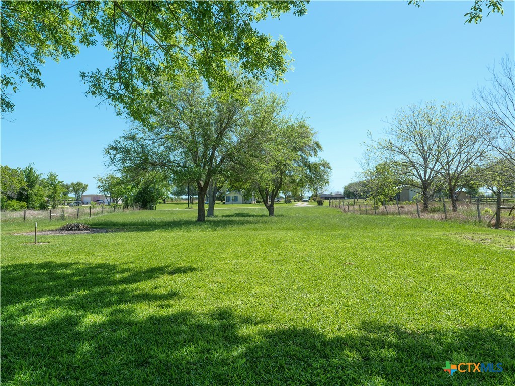 833 State Highway 172 , Ganado, TX, 77962 | 576776 | Realty Texas LLC