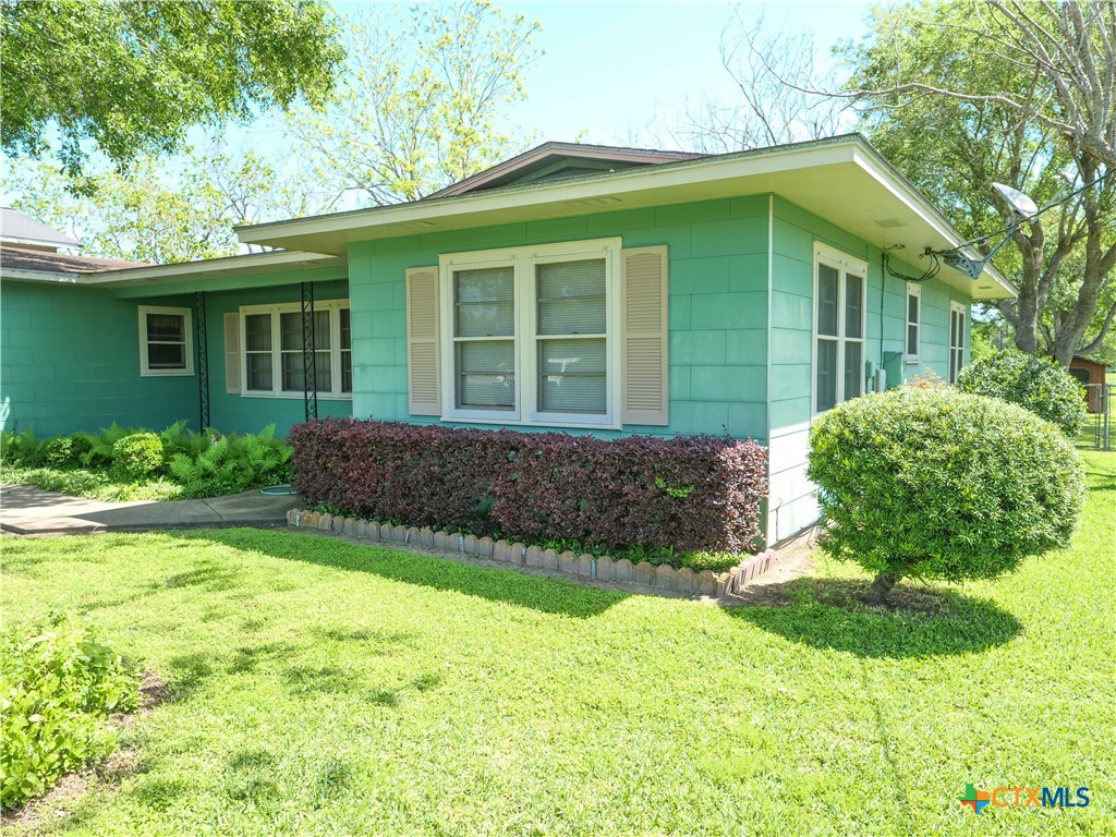 833 State Highway 172 , Ganado, TX, 77962 | 576776 | Realty Texas LLC