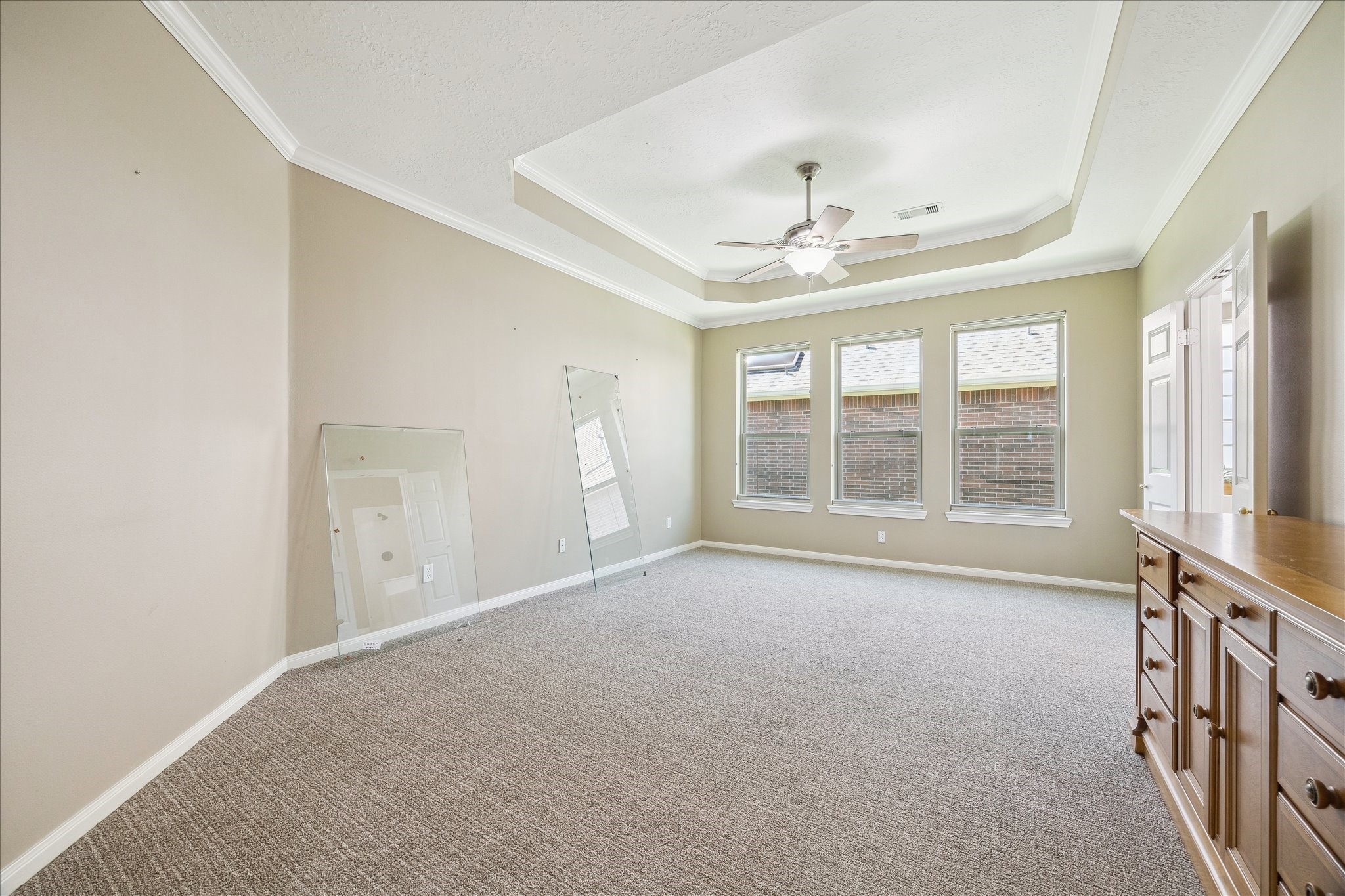 77 Parkway Place , Jersey Village, TX, 77040 | 63781680 | Realty Texas LLC