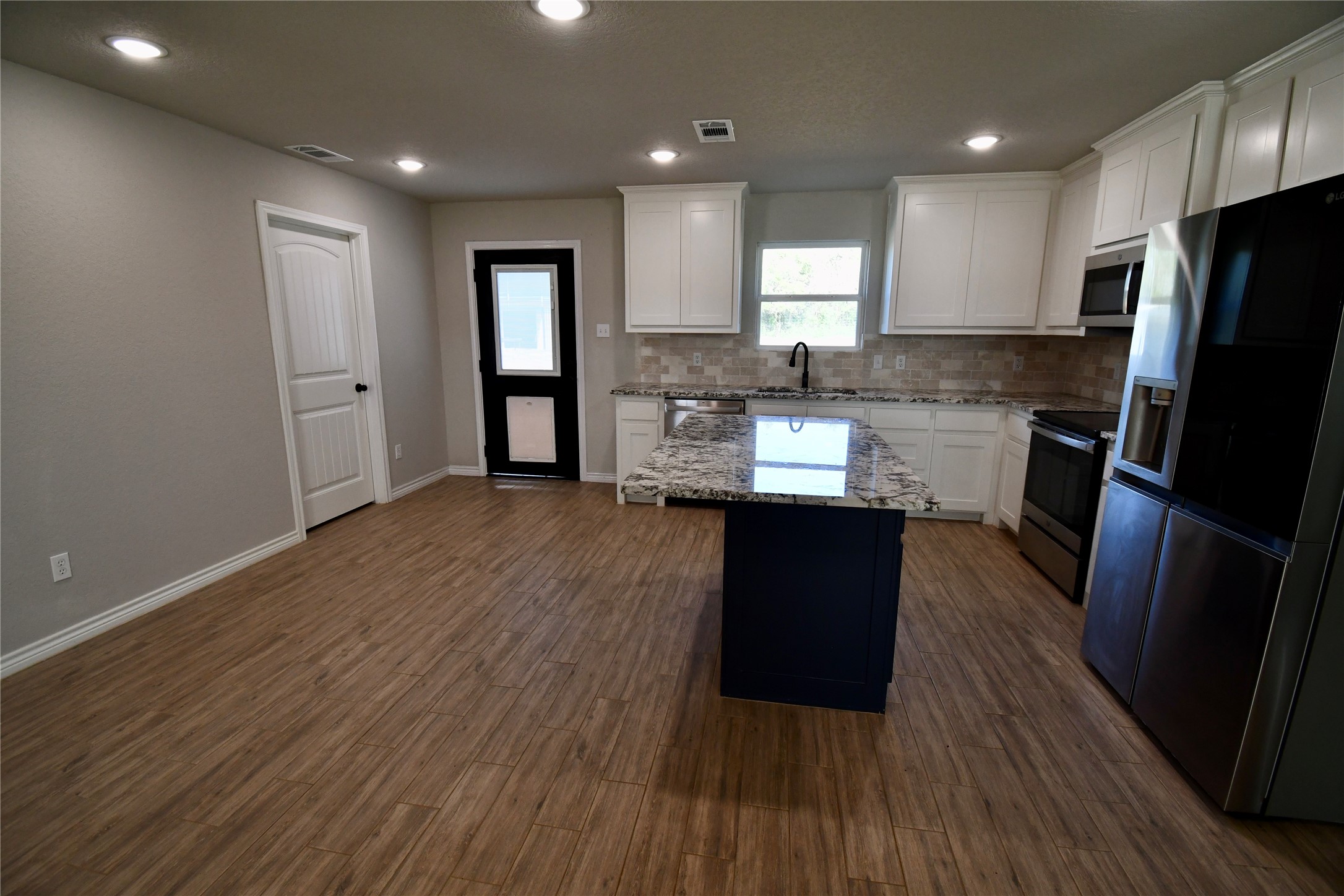 641 Elm Tree Court , Poolville, TX, 76487 | 20906464 | Realty Texas LLC