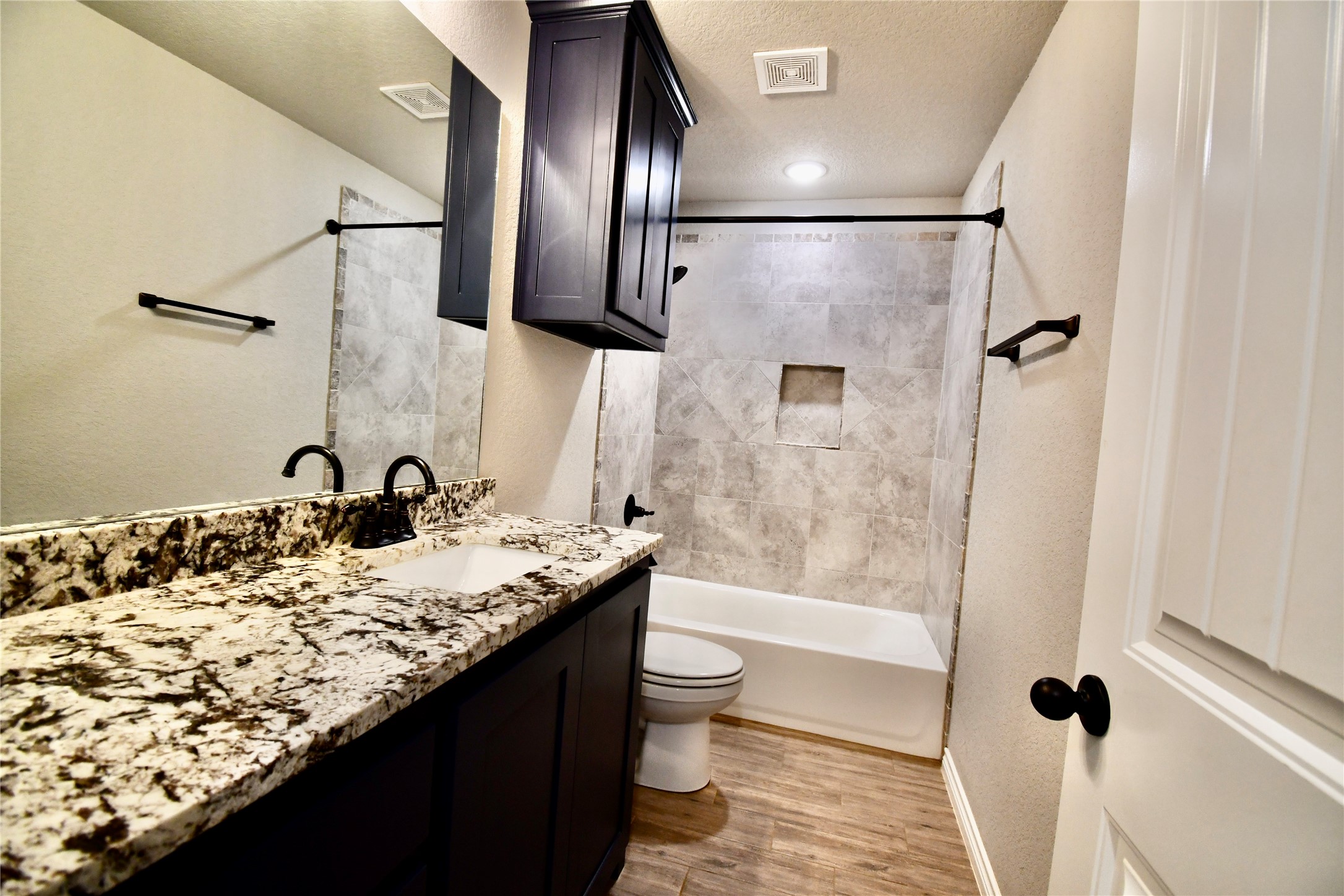 641 Elm Tree Court , Poolville, TX, 76487 | 20906464 | Realty Texas LLC