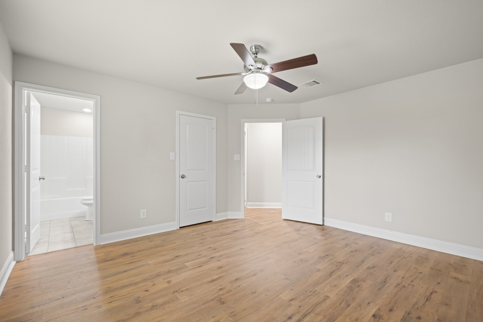 785 Chase Avenue , Cleburne, TX, 76031 | 20905007 | Realty Texas LLC
