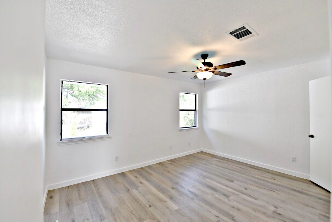 8102 Tuscarora Trail B , Austin, TX, 78729 | 1064178 | Realty Texas LLC