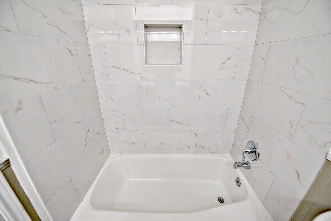8102 Tuscarora Trail B , Austin, TX, 78729 | 1064178 | Realty Texas LLC