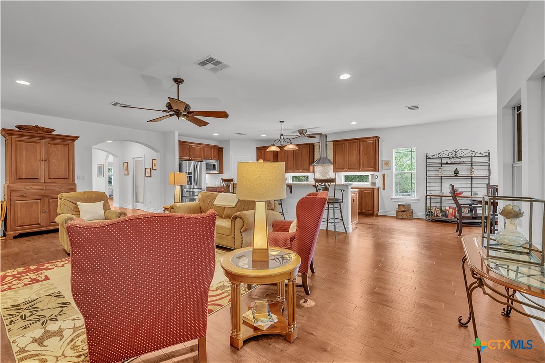 116 Hacienda Heights Cove , Georgetown, TX, 78633 | 576687 | Realty Texas LLC