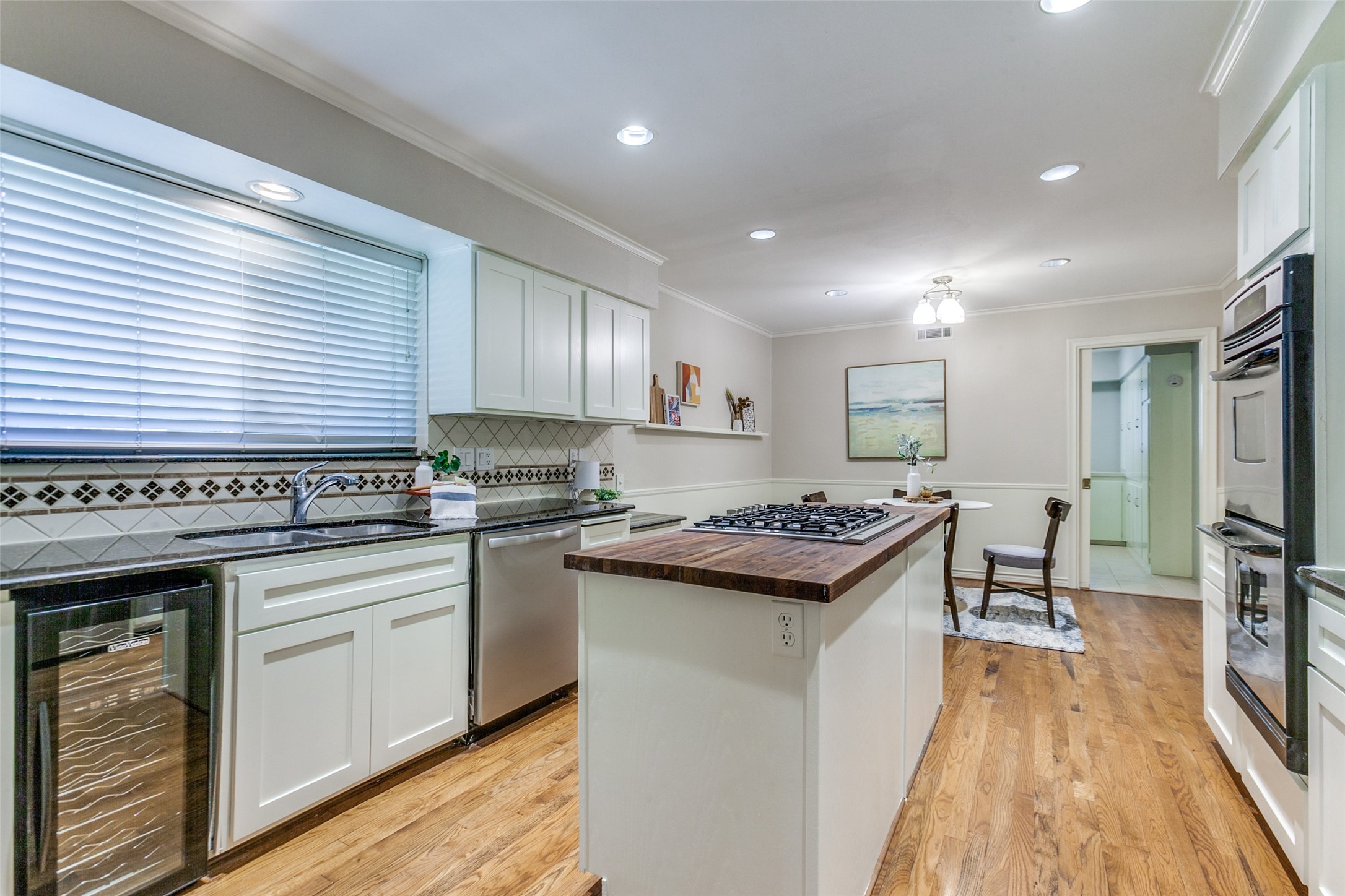 13852 Sprucewood Drive , Dallas, TX, 75240 | 20906729 | Realty Texas LLC