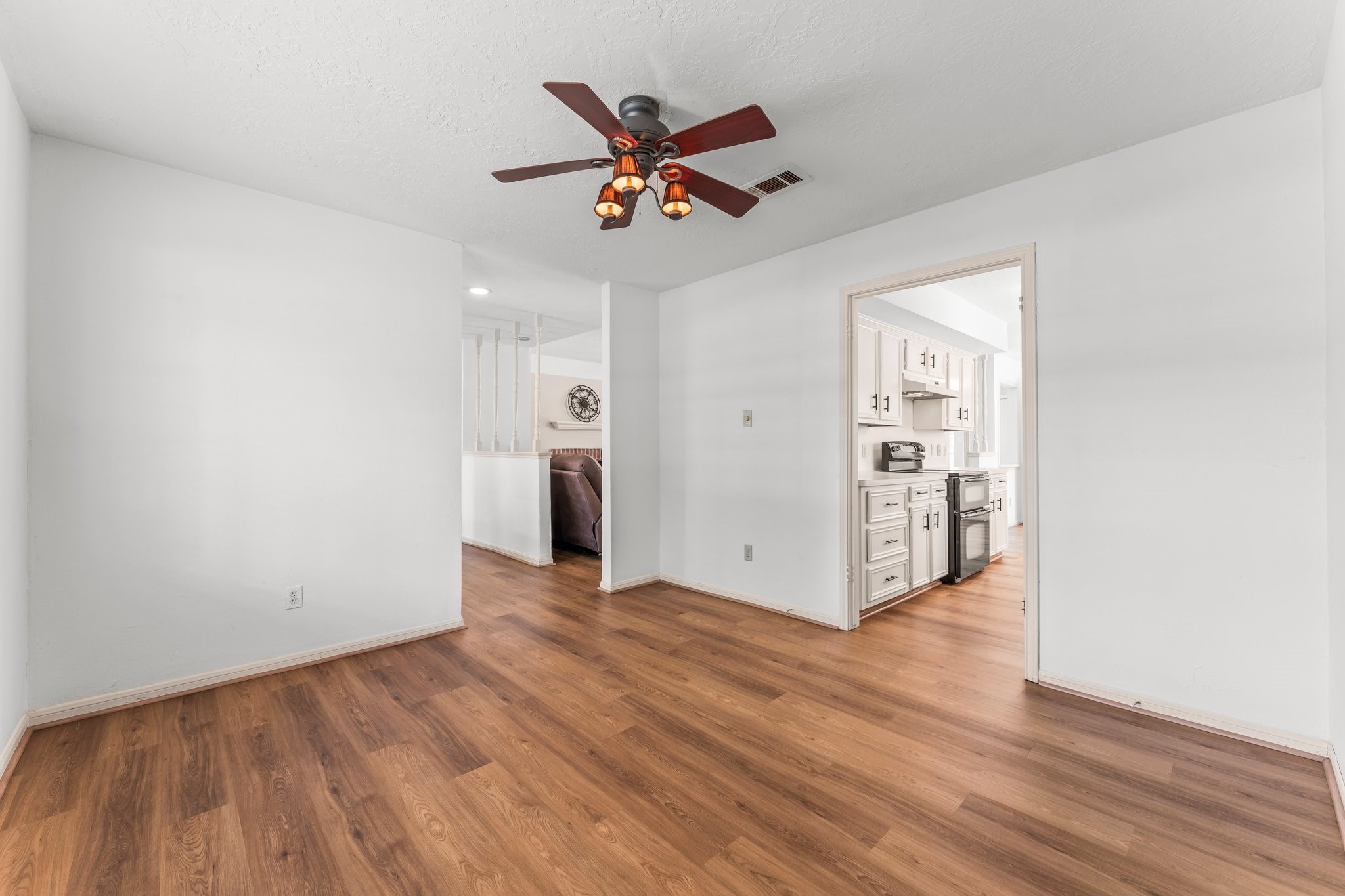 314 Robinwood Drive , Spring, TX, 77386 | 31996376 | Realty Texas LLC