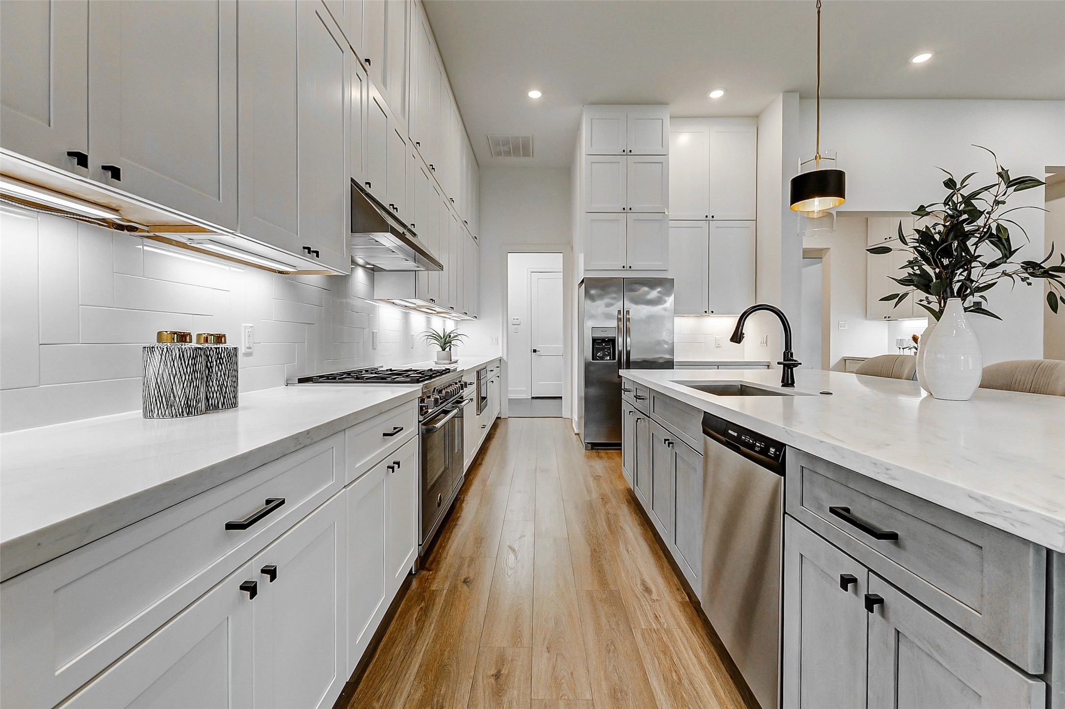 15505 Shanghai Street , Jersey Village, TX, 77040 | 4524311 | Realty Texas LLC