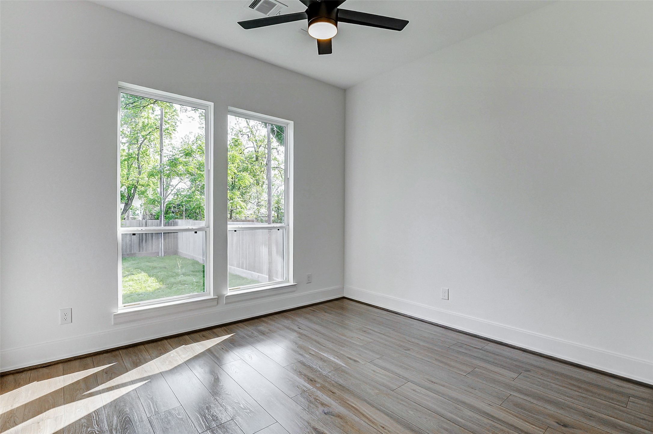 15505 Shanghai Street , Jersey Village, TX, 77040 | 4524311 | Realty Texas LLC