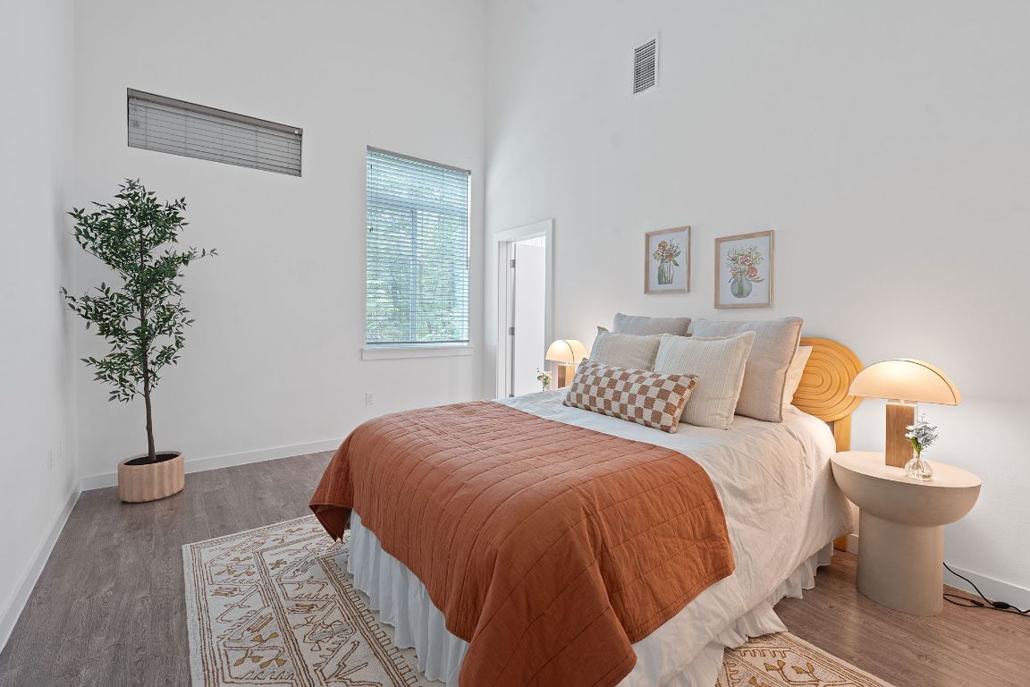705 N Bluff Drive 14 , Austin, TX, 78745 | 8556198 | Realty Texas LLC