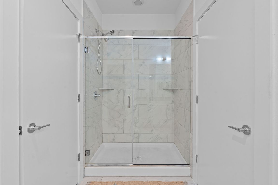 705 N Bluff Drive 14 , Austin, TX, 78745 | 8556198 | Realty Texas LLC