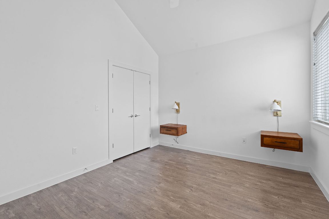705 N Bluff Drive 14 , Austin, TX, 78745 | 8556198 | Realty Texas LLC