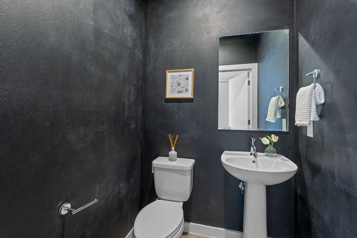 705 N Bluff Drive 14 , Austin, TX, 78745 | 8556198 | Realty Texas LLC