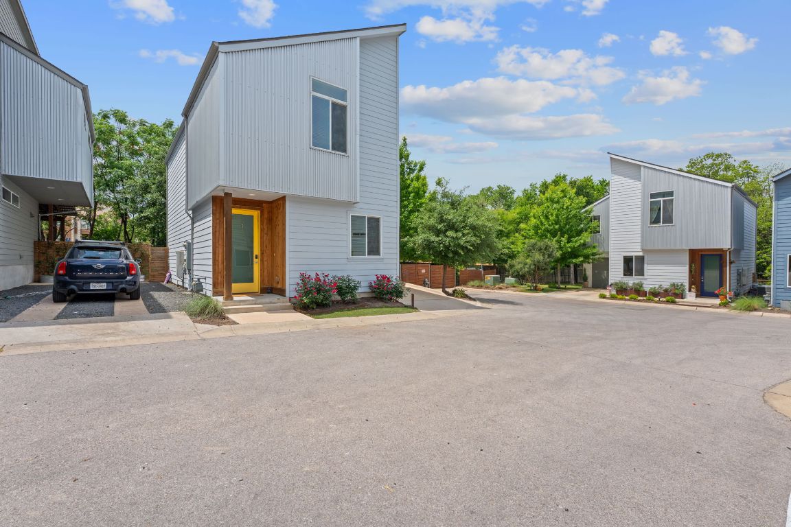 705 N Bluff Drive 14 , Austin, TX, 78745 | 8556198 | Realty Texas LLC