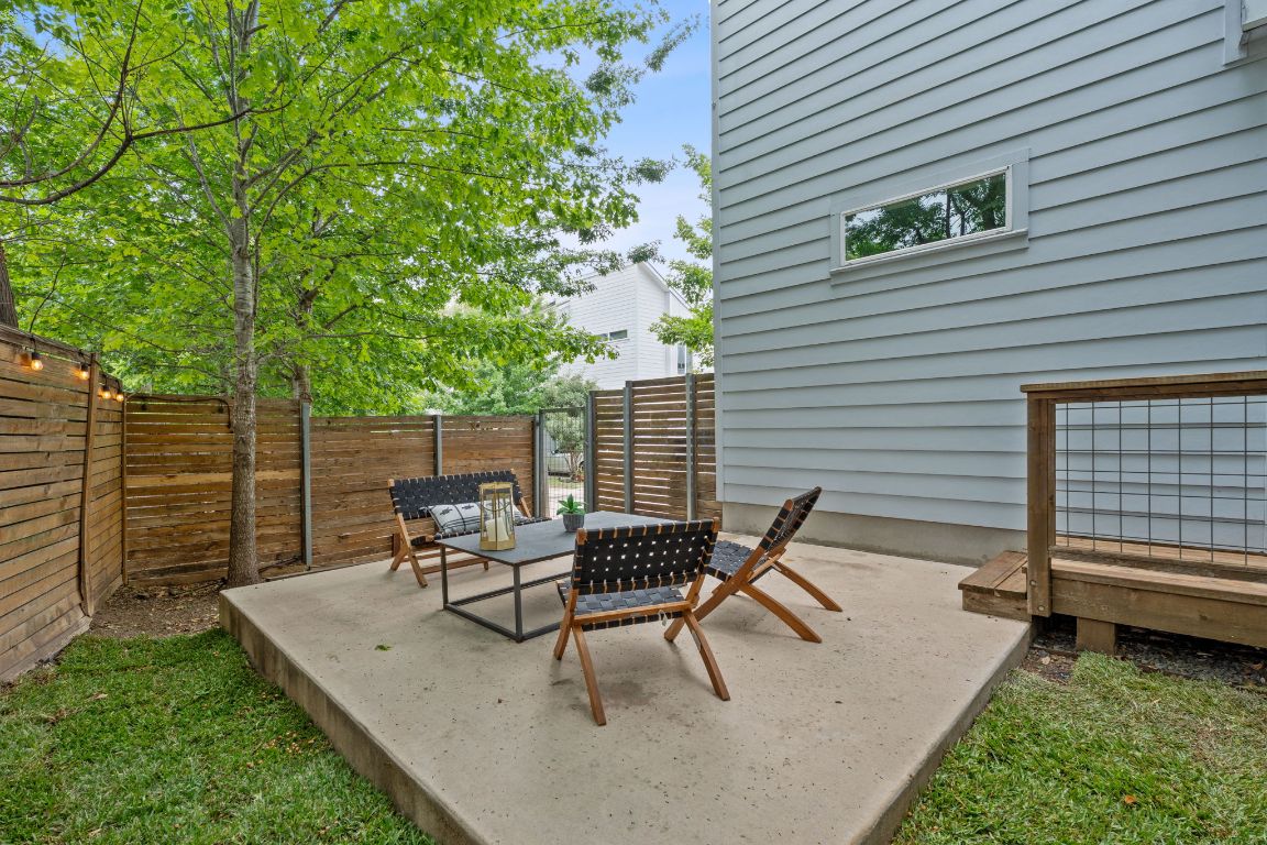 705 N Bluff Drive 14 , Austin, TX, 78745 | 8556198 | Realty Texas LLC