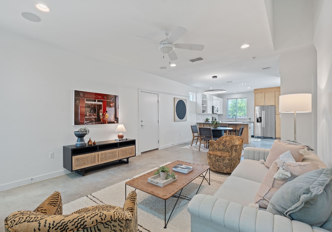 705 N Bluff Drive 14 , Austin, TX, 78745 | 8556198 | Realty Texas LLC