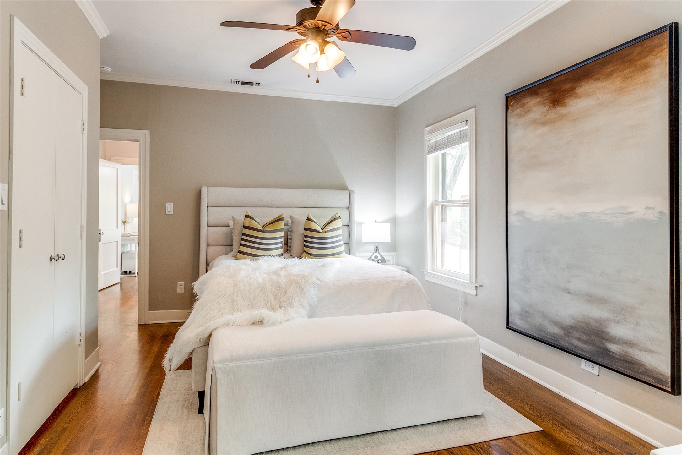 703 Valencia Street , Dallas, TX, 75223 | 20897549 | Realty Texas LLC
