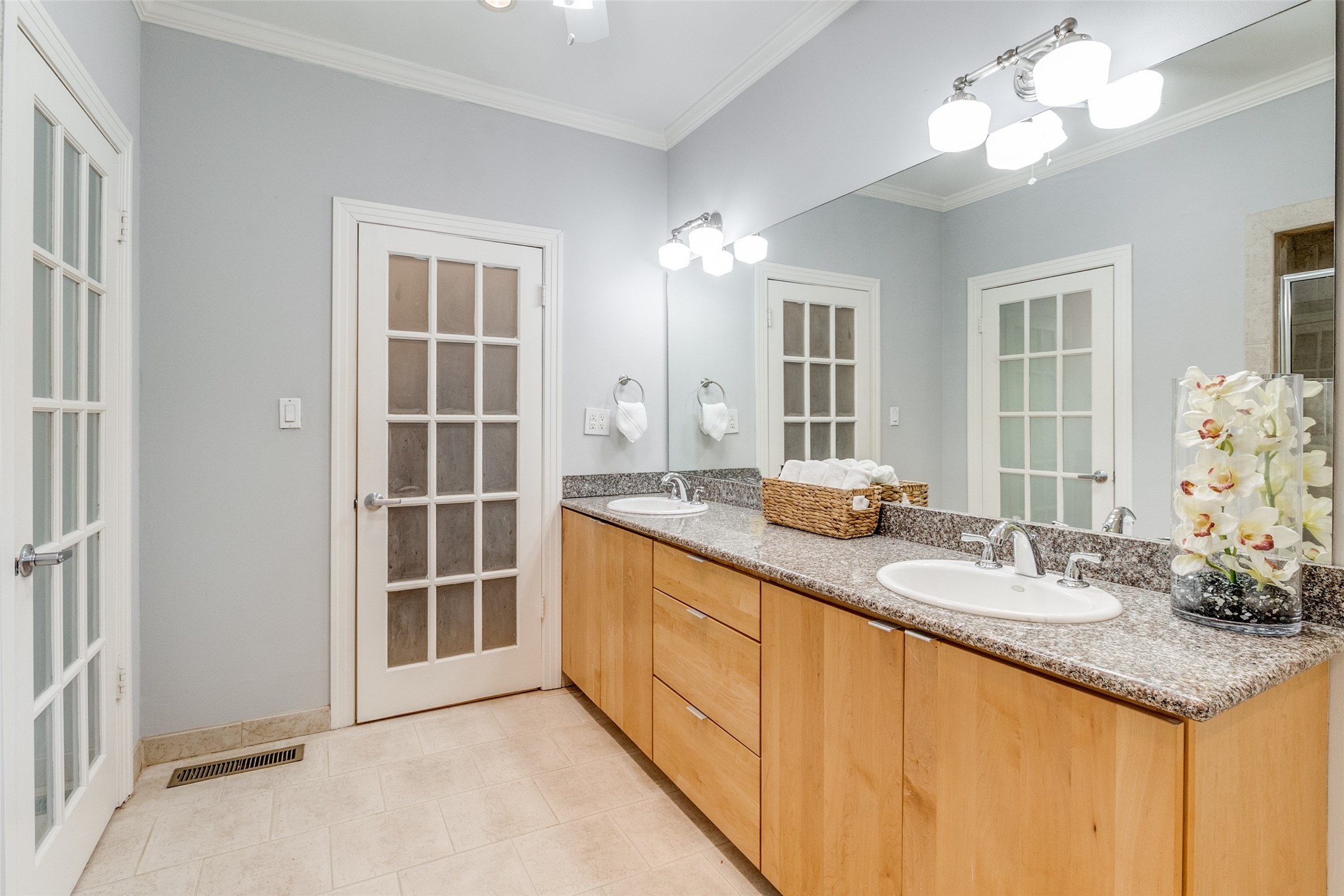 703 Valencia Street , Dallas, TX, 75223 | 20897549 | Realty Texas LLC
