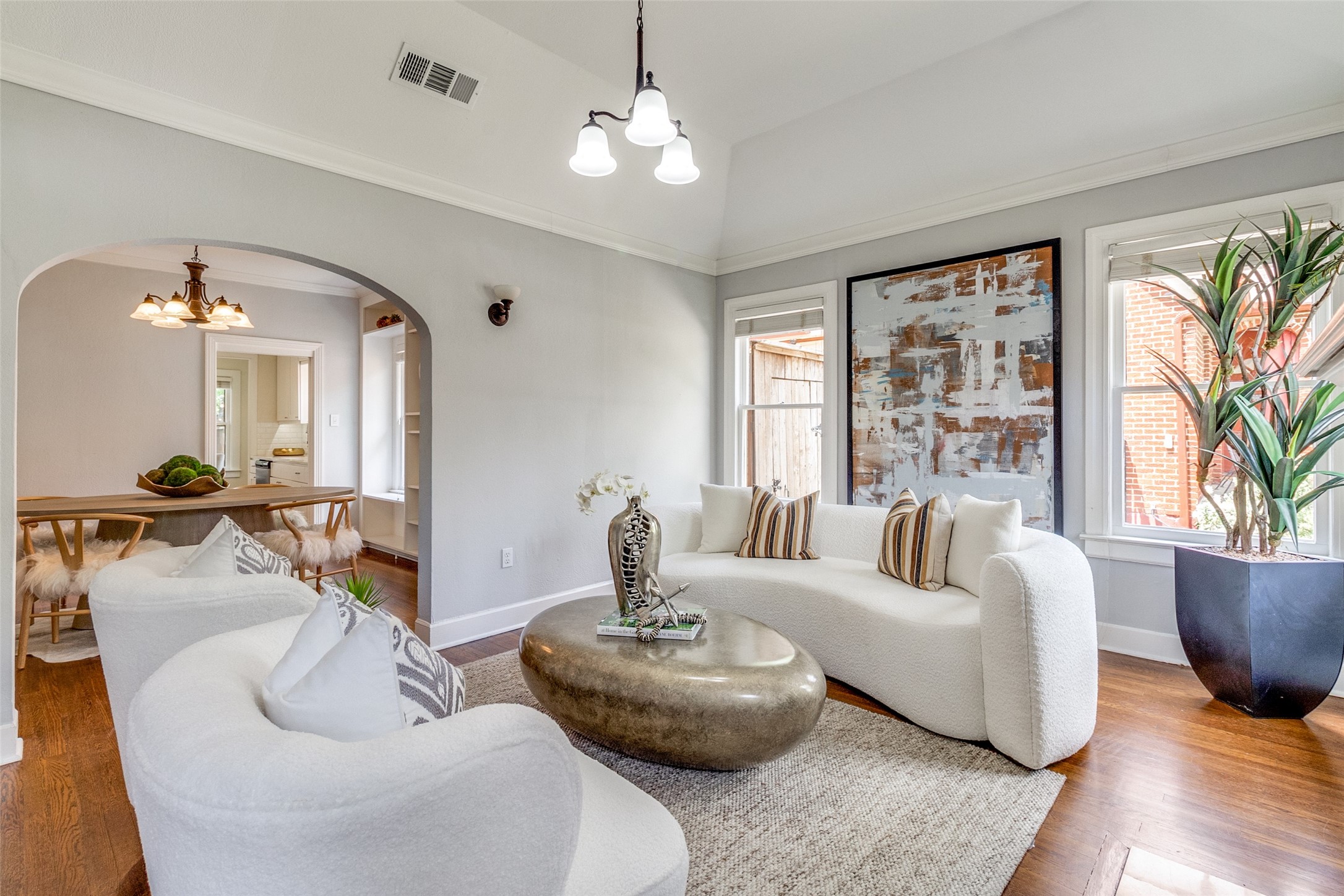 703 Valencia Street , Dallas, TX, 75223 | 20897549 | Realty Texas LLC