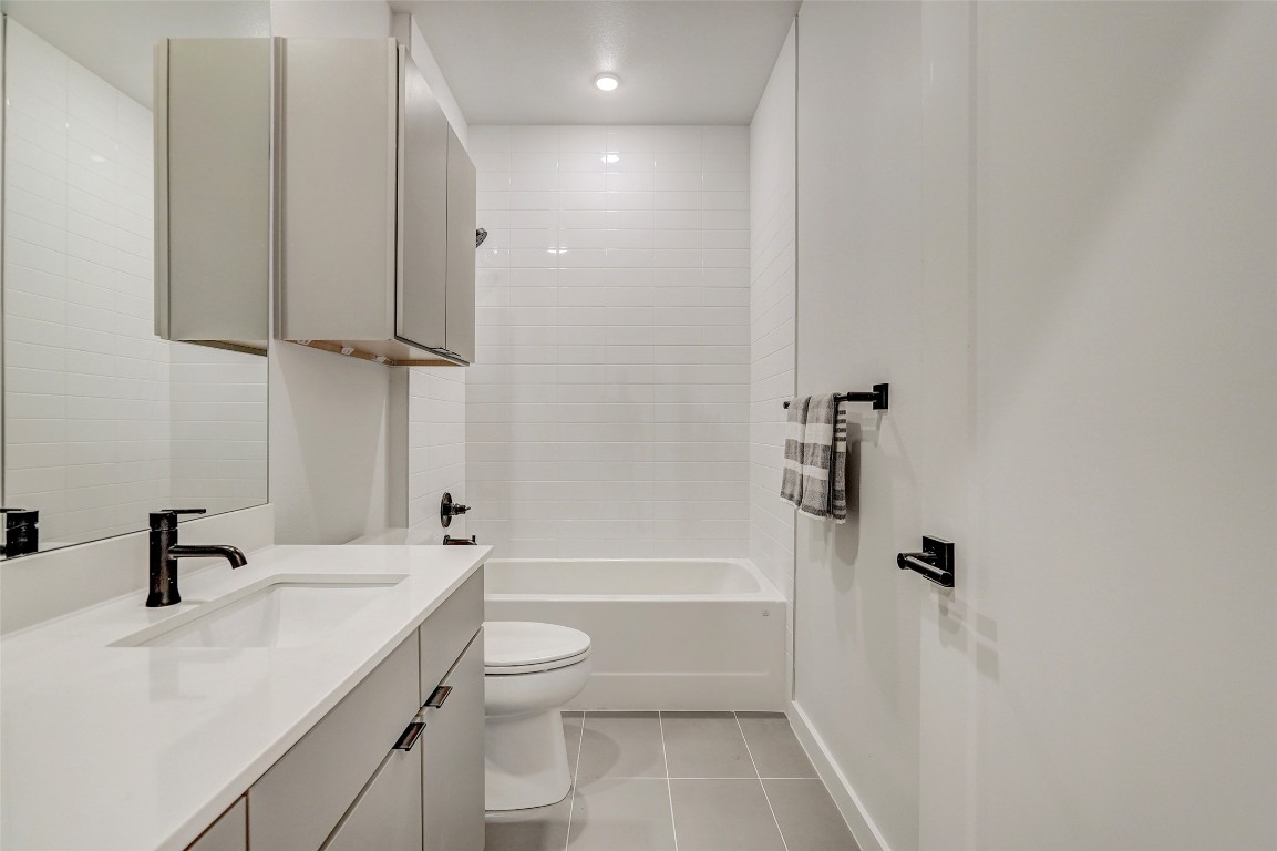100 W Mockingbird Lane 401 , Austin, TX, 78745 | 8945913 | Realty Texas LLC