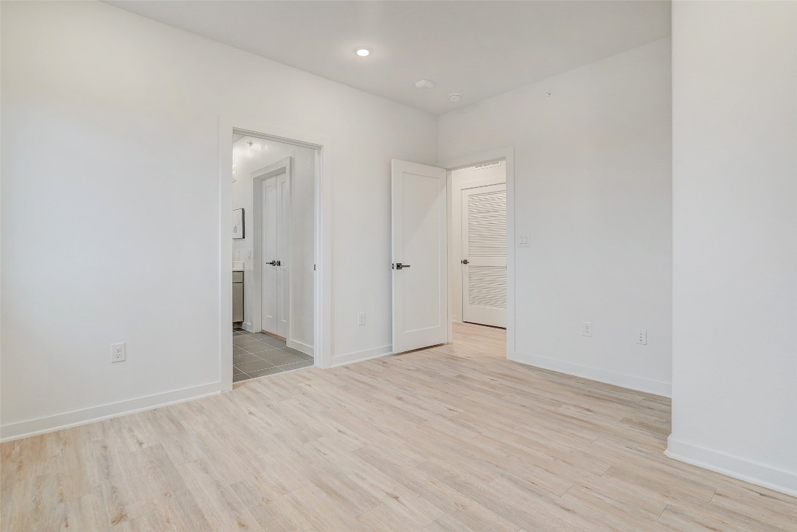 100 W Mockingbird Lane 401 , Austin, TX, 78745 | 8945913 | Realty Texas LLC