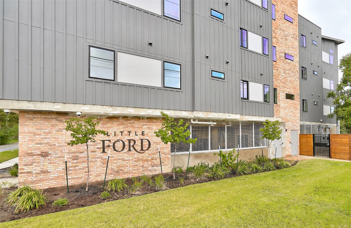 100 W Mockingbird Lane 401 , Austin, TX, 78745 | 8945913 | Realty Texas LLC