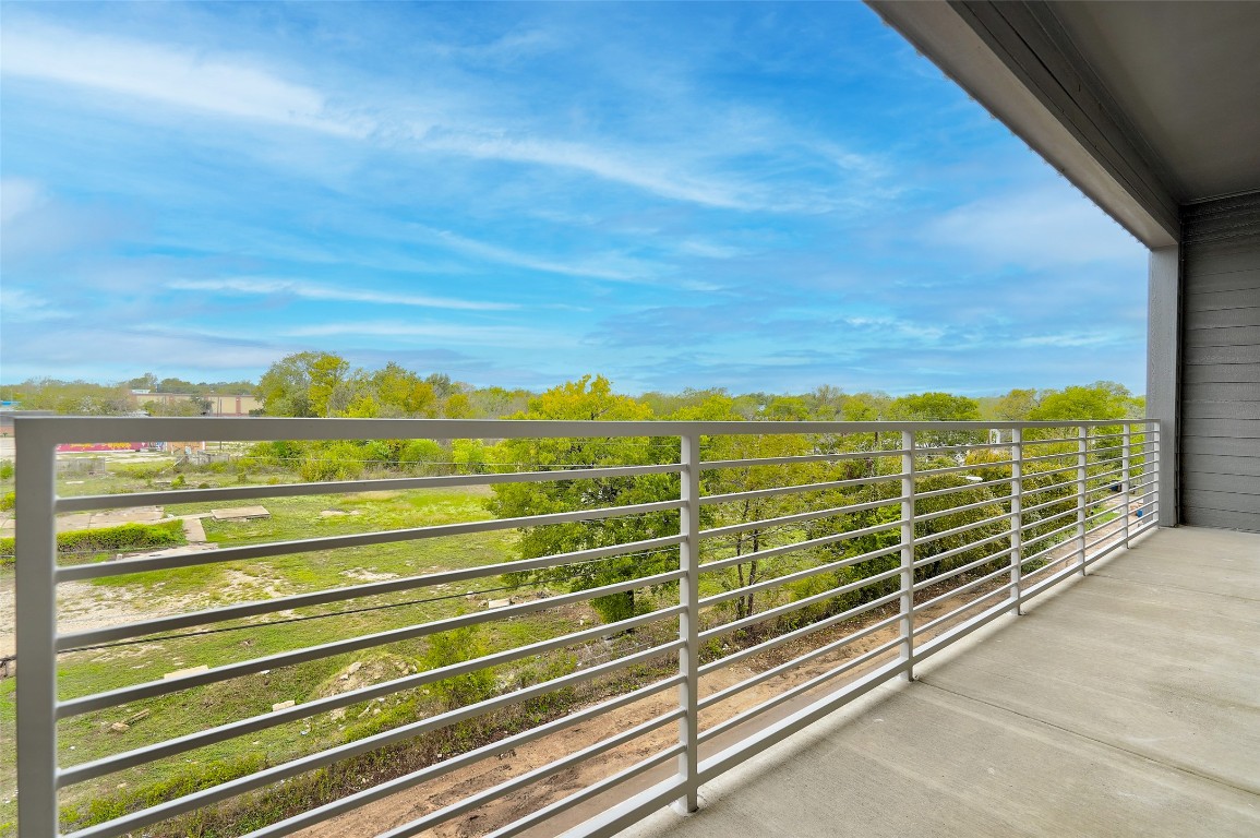 100 W Mockingbird Lane 401 , Austin, TX, 78745 | 8945913 | Realty Texas LLC