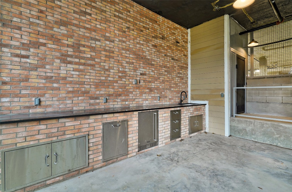 100 W Mockingbird Lane 401 , Austin, TX, 78745 | 8945913 | Realty Texas LLC