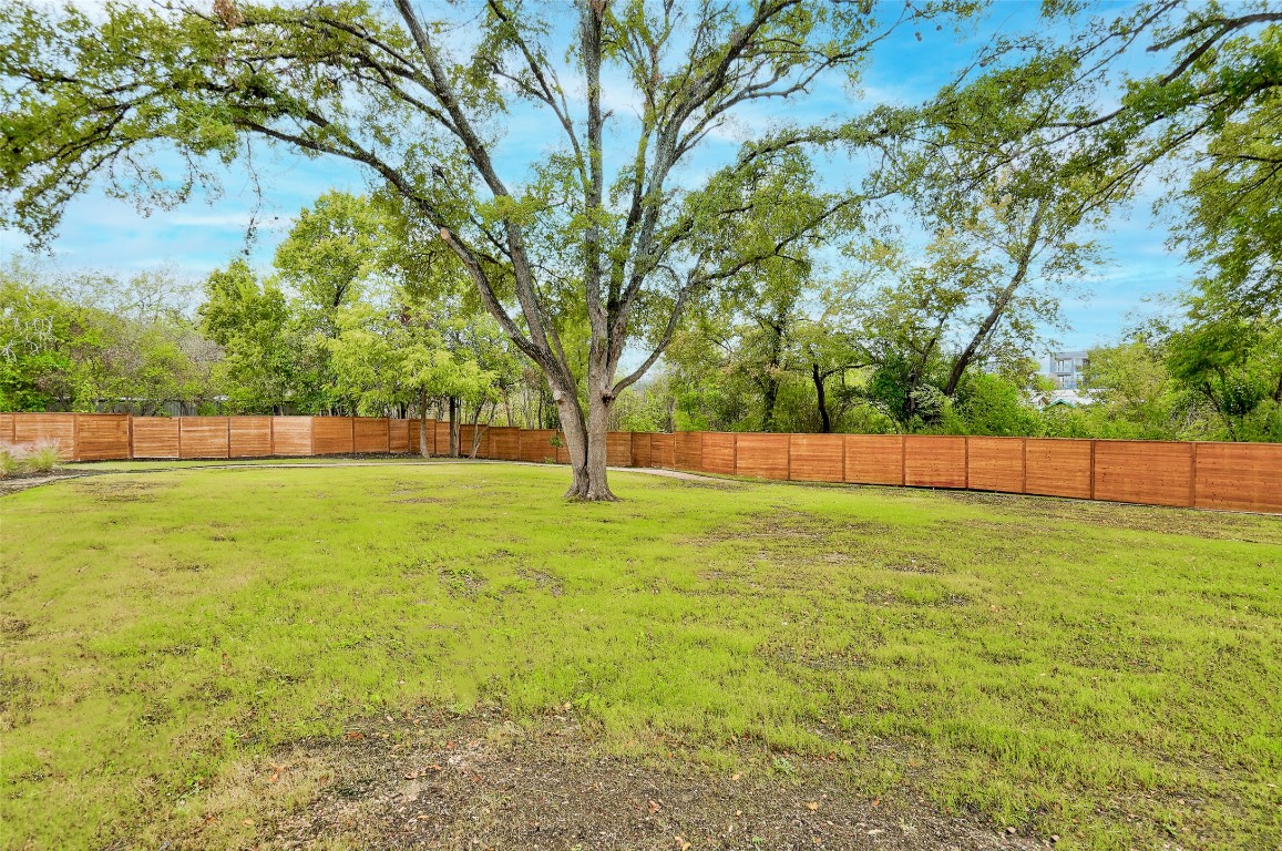 100 W Mockingbird Lane 401 , Austin, TX, 78745 | 8945913 | Realty Texas LLC