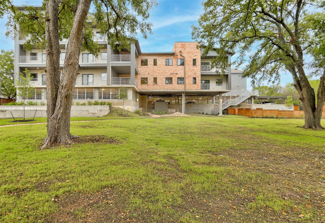 100 W Mockingbird Lane 401 , Austin, TX, 78745 | 8945913 | Realty Texas LLC