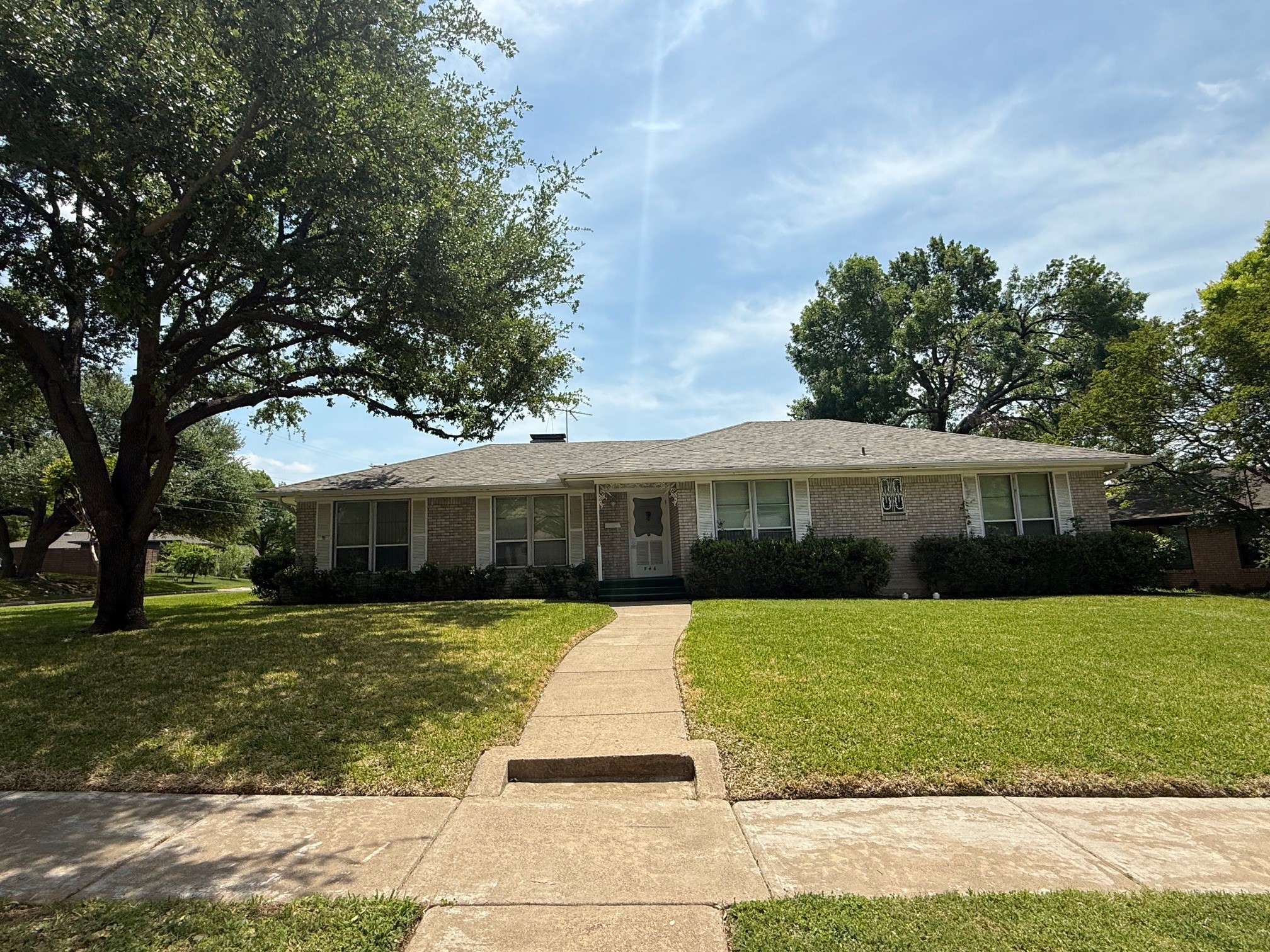 946 Blue Lake Circle , Richardson, TX, 75080 | 20904898 | Realty Texas LLC