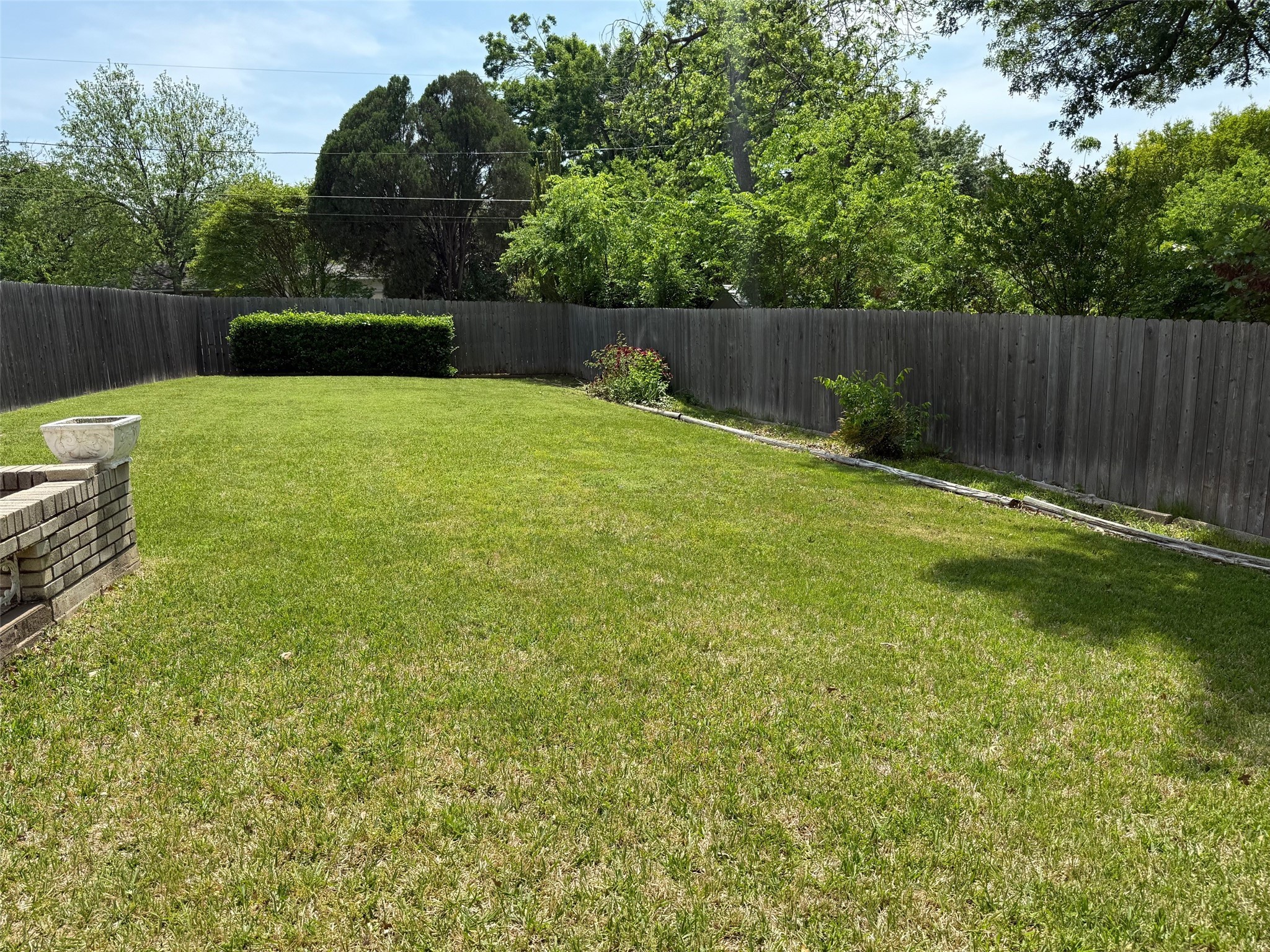 946 Blue Lake Circle , Richardson, TX, 75080 | 20904898 | Realty Texas LLC