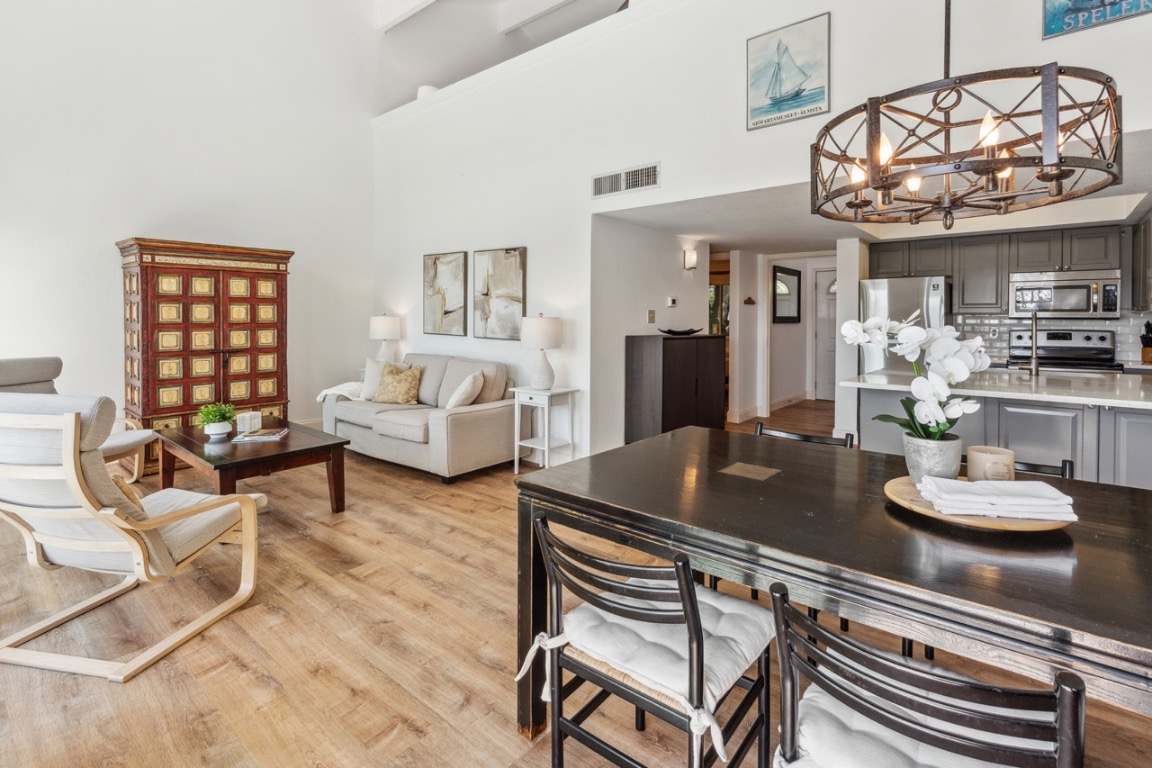 161 Comanche Drive, Point Venture, TX, 78645 | 2781662 | Realty Texas LLC