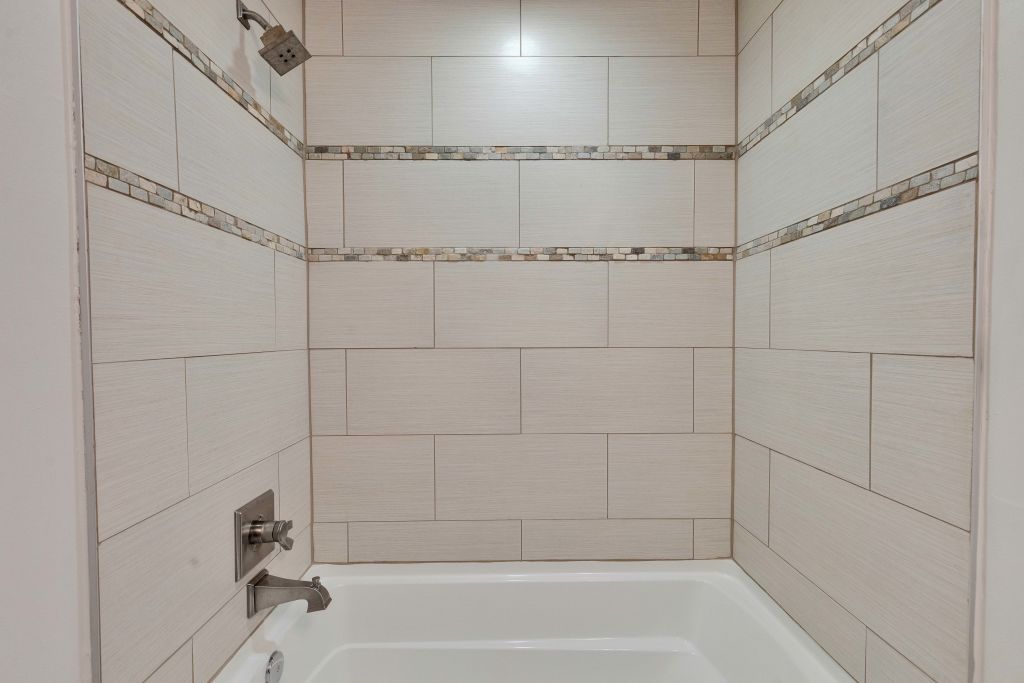 1320 Robert Browning Street 409 , Austin, TX, 78723 | 8678622 | Realty Texas LLC