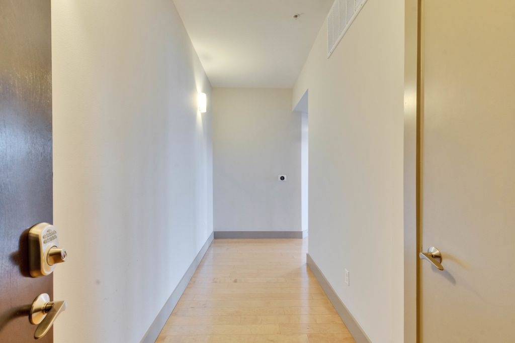 1320 Robert Browning Street 409 , Austin, TX, 78723 | 8678622 | Realty Texas LLC